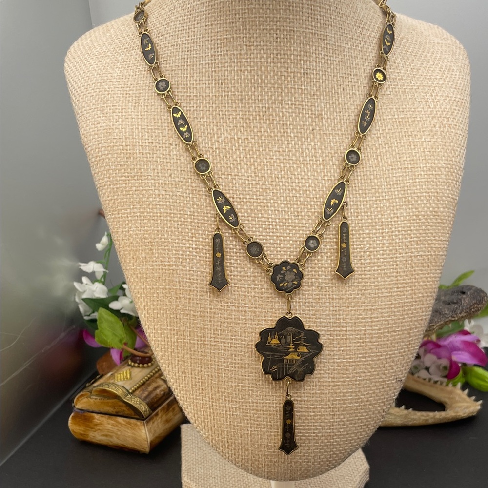Damascene Japanese story panel necklace vintage B31